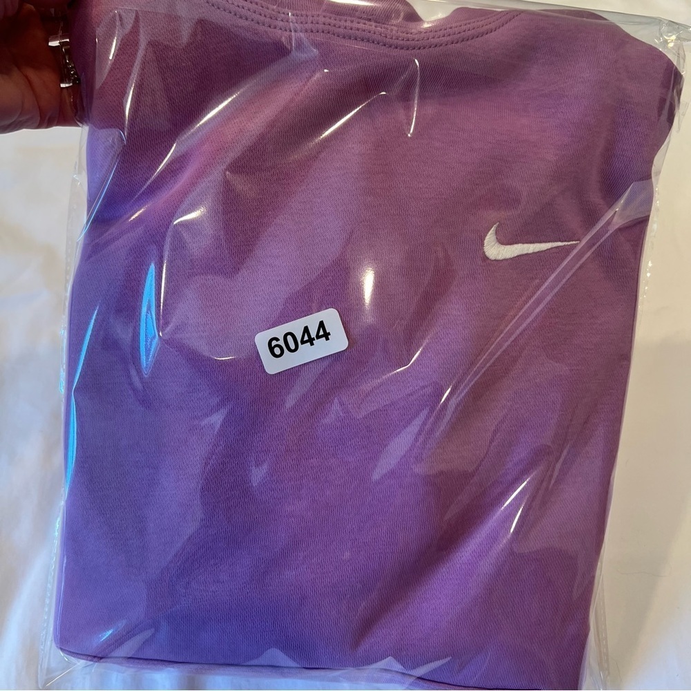 Nike | Sportswear Club | Fleece | Violet Hoodie | Medium | Excellent Condition - Picture 13 of 13